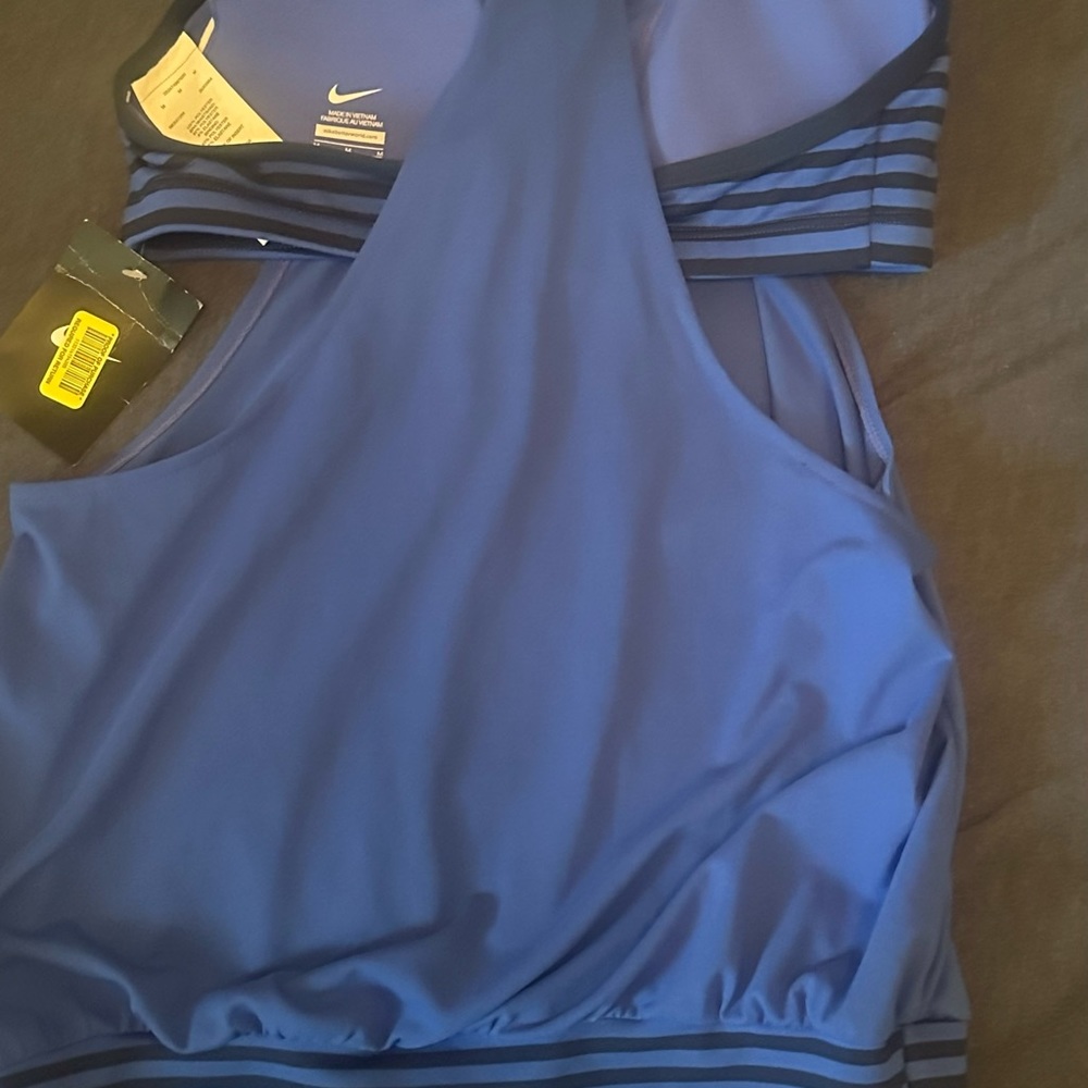 NWT. Nike Swim Athletic Top. Size M( small)